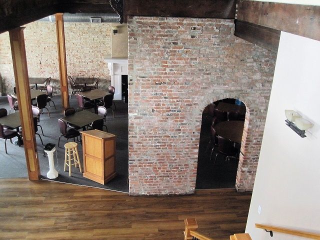 208 S State St, Jerseyville, IL 62052